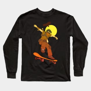 Post-Apocalypse skateboarder Long Sleeve T-Shirt